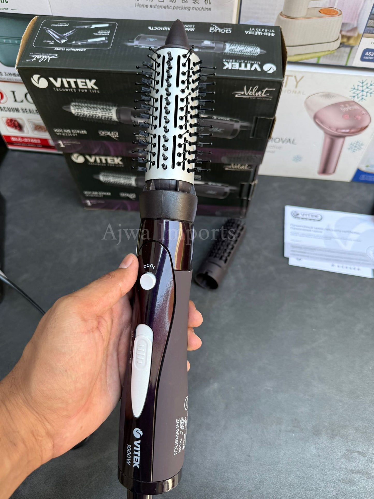 Vitek VT-8235 1000W Hot Air Styler